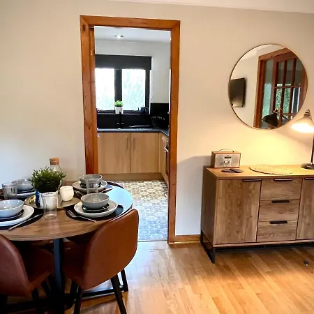 Comfortable, Modern Apartment With Parking. Inverness. Esterno foto