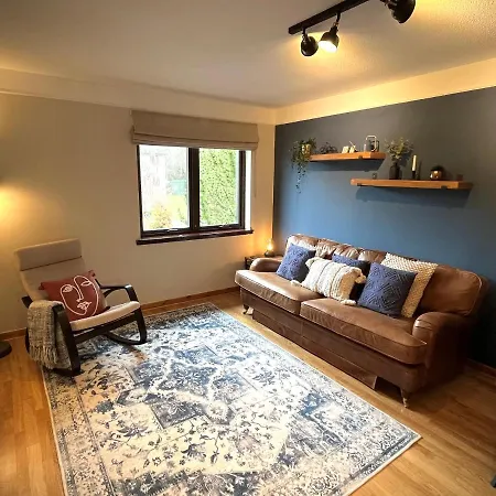 Comfortable, Modern Apartment With Parking. Inverness. Esterno foto