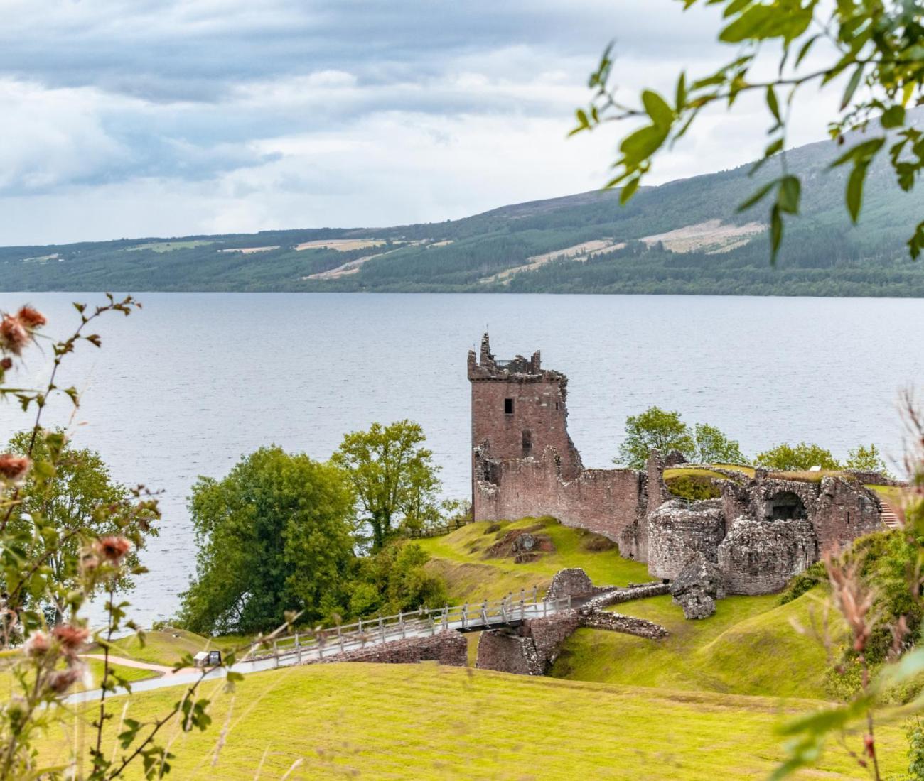 Comfortable, Modern With Parking. Inverness. Inverness